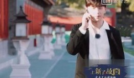 最新八卦爆料邓伦,神秘女友身份引网友热议